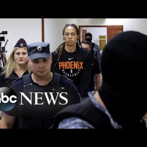 Griner in court, earthquake in the Philippines, Oak Fire: World in Photos, July 27