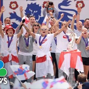 England's Soccer Team Celebrates Historic Win Over Germany In Euro 2022