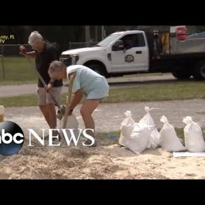 Hurricane Ian gains strength as storm heads toward Florida’s west coast