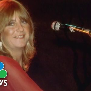 Fleetwood Mac's Christine McVie Dies At 79