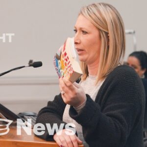 Far-Right Republicans and Conservative Muslims Join Forces to Ban Books