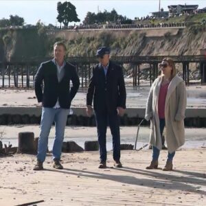 Biden surveys damage in California after deadly storms | ABCNL