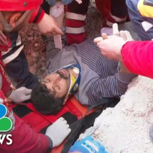 Father and daughter rescued after 6 days trapped under rubble in Turkey