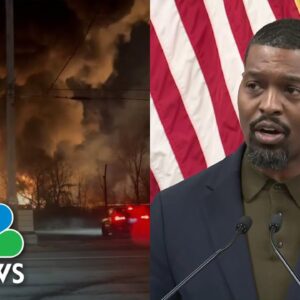 EPA administrator says air monitoring shows 'no issues' following train derailment