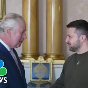Zelenskyy visits U.K. amidst counter-offensive 