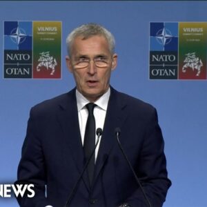NATO chief outlines Ukraine's revised membership path