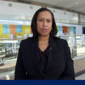 DC Plane Crash: Rescuers 'will be in the water until we recover everyone,' DC mayor says