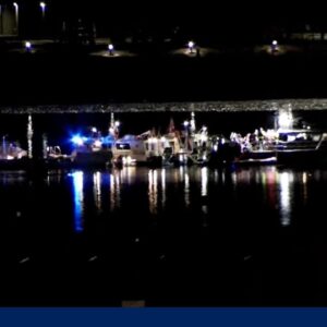 Many feared dead after passenger jet collides with military helicopter near DC