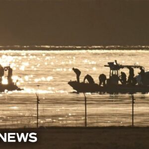 Where the D.C. plane crash recovery operation stands