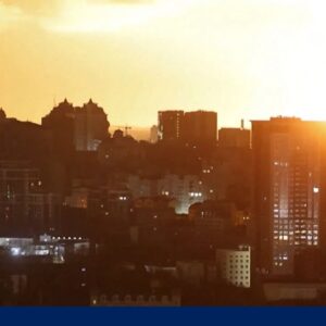 Russia launches barrage of missiles at Kyiv amid peace talks