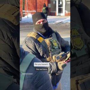 Emergency responders arrive at scene of Minneapolis shooting