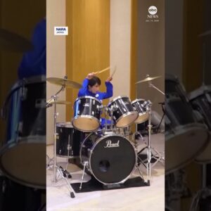 Japanese, South Korean leaders in surprise K-Pop drum jam