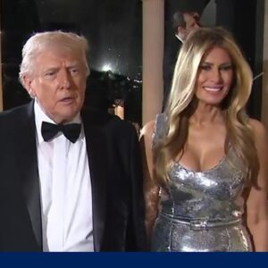 President Trump, Melania Trump arrive at New Year’s Eve party at Mar-a-Lago