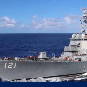 2,200 Marine unit, 3 warships ordered to head to Middle East