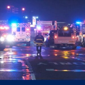 Aviation analyst breaks down LaGuardia Airport crash