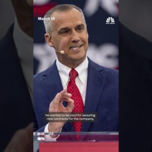 Corey Lewandowski accused of seeking payment for DHS contracts