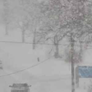 Powerful storm system slams Midwest as East Coast braces for impact