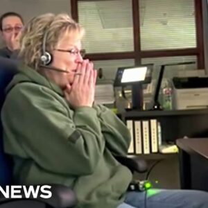 911 dispatcher’s surprise retirement sendoff goes viral