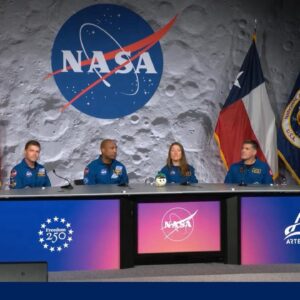 Artemis II crew takes questions from reporters postflight
