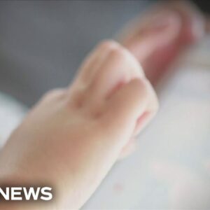 LA school district votes to restrict screen time at school