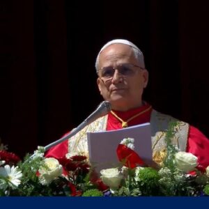 Pope's message to the world on his 1st Easter as pontiff