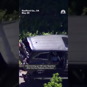 2 children among 5 people killed in bus crash on I-95 in Virginia