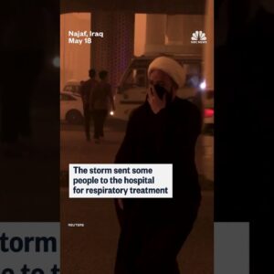 A dust storm strikes Iraq's Najaf, reducing visibility