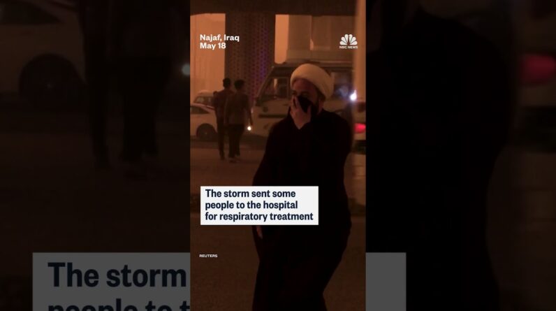A dust storm strikes Iraq's Najaf, reducing visibility