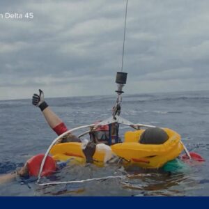 Remarkable rescue after plane crashes in the Atlantic Ocean off Florida
