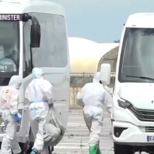 Evacuations underway on hantavirus cruise ship 