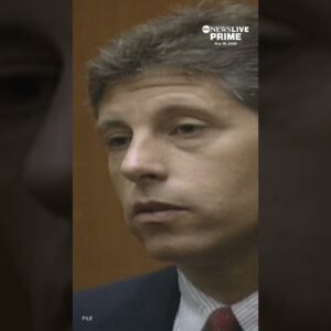 Former Los Angeles police detective Mark Fuhrman has died at 74.