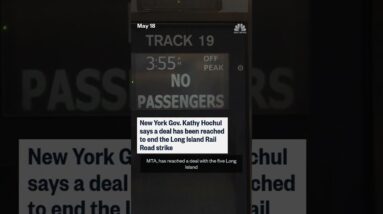 New York governor says deal reached to end LIRR strike