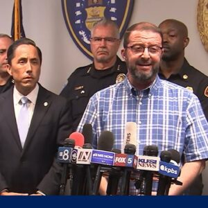 San Diego Islamic center imam pays tribute to shooting victims