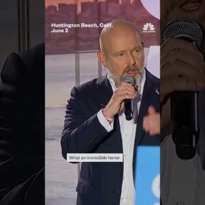 California candidates for governor address supporters