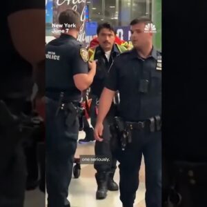 Six people stabbed at New York's Penn Station