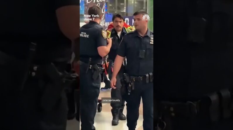 Six people stabbed at New York's Penn Station