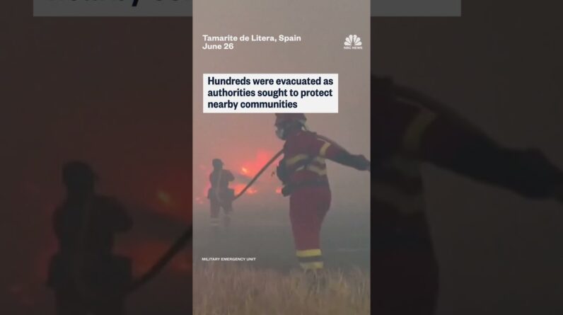 Spanish firefighters battle blazes amid European heatwave