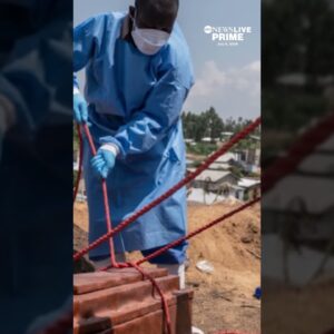 Ebola deaths in Congo top 500 as health workers threaten to strike