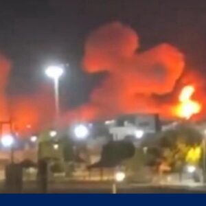 Iran launches attacks on Kuwait, Bahrain after latest US strikes
